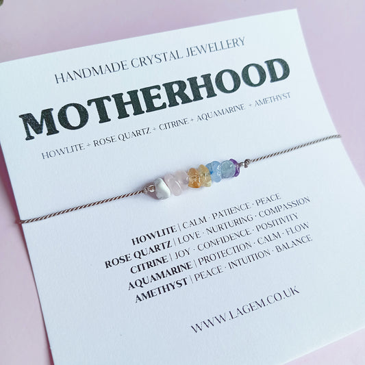 Motherhood crystal bracelet for calm, love & emotional support. Perfect gift for mum, expecting mothers, or new mums. UK jewellery.